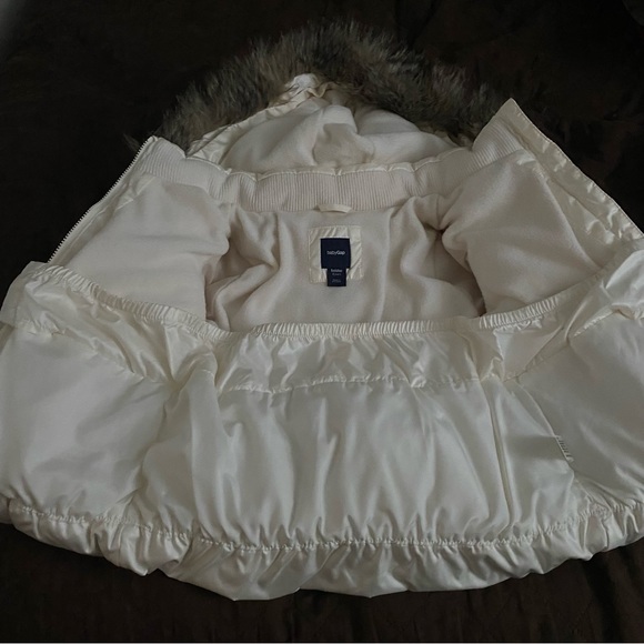 GAP Jackets & Coats Baby Girl Gap Down Jacket With Faux Fur Hood